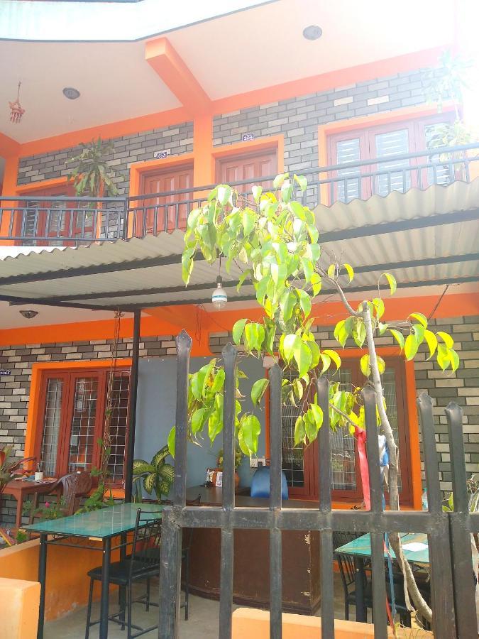 Paramount Guest House Pokhara Luaran gambar